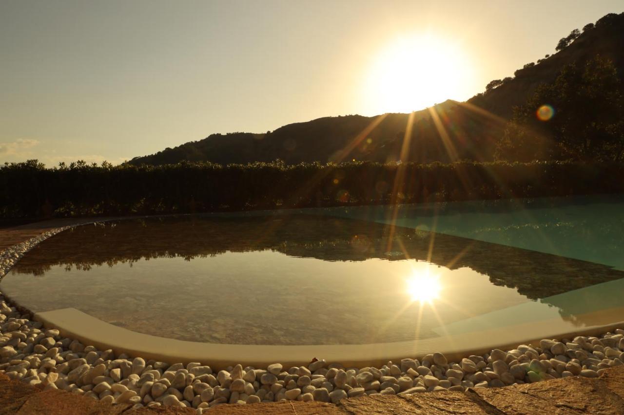 Agriturismo San Cataldo Motta Camastra Exteriér fotografie