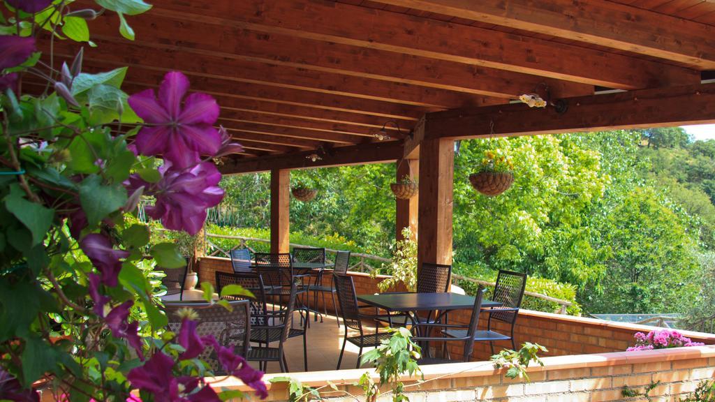 Agriturismo San Cataldo Motta Camastra Exteriér fotografie
